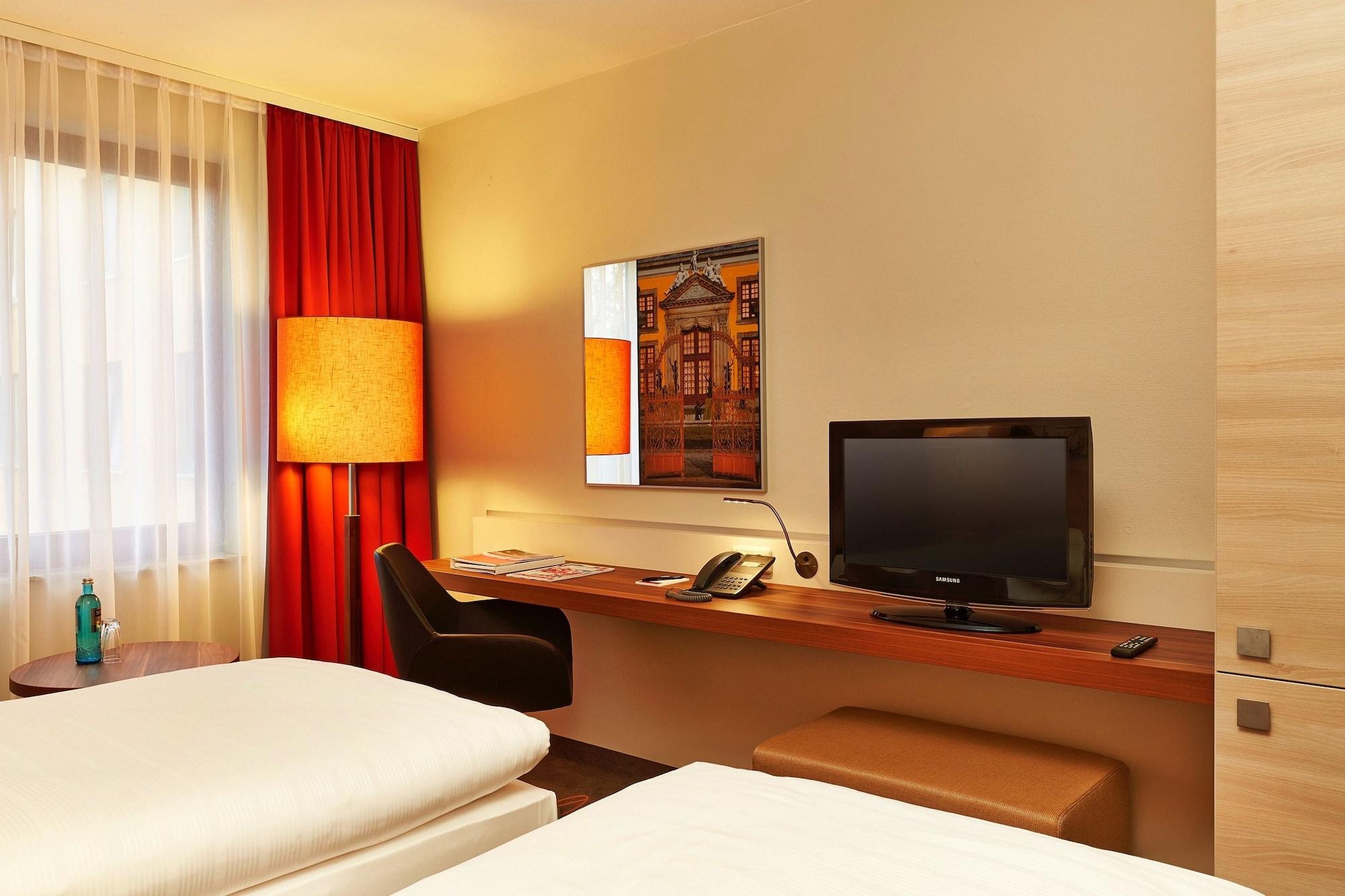 H+ Hotel Хановер Екстериор снимка
