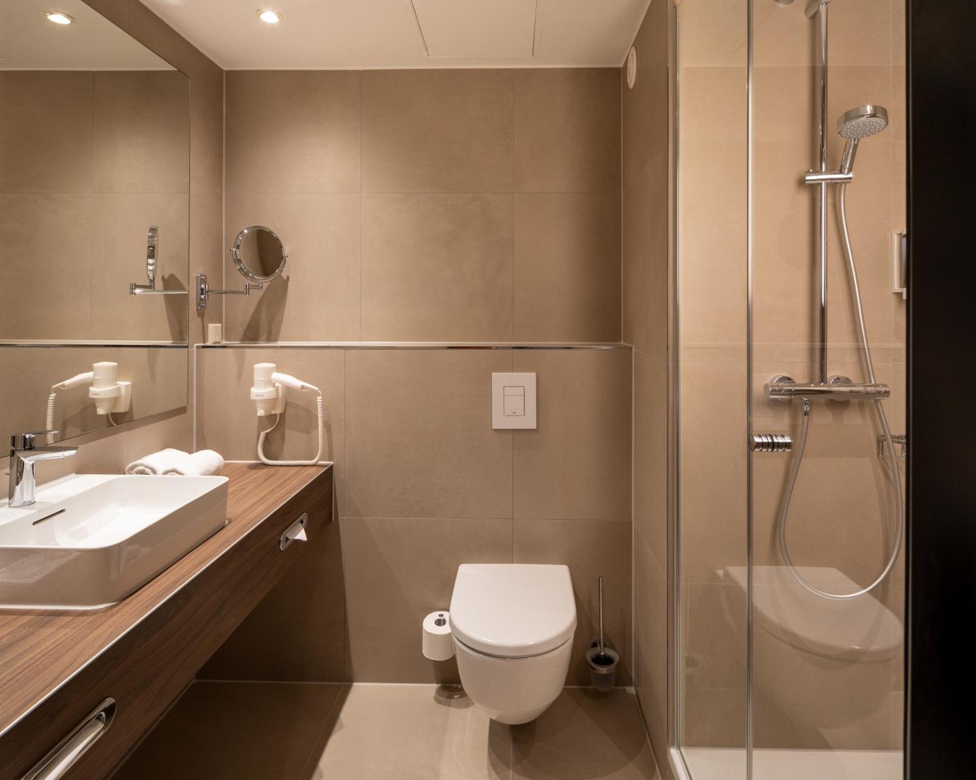 H+ Hotel Хановер Екстериор снимка
