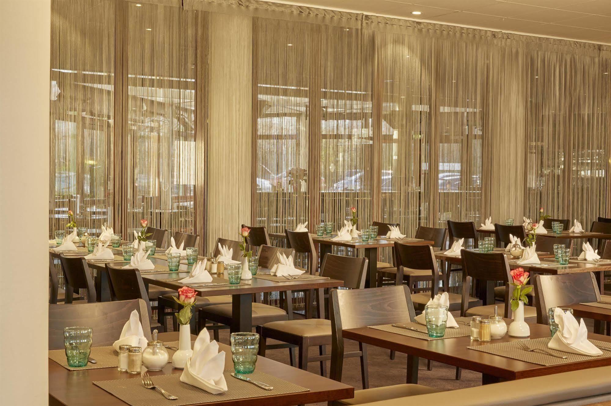 H+ Hotel Хановер Екстериор снимка