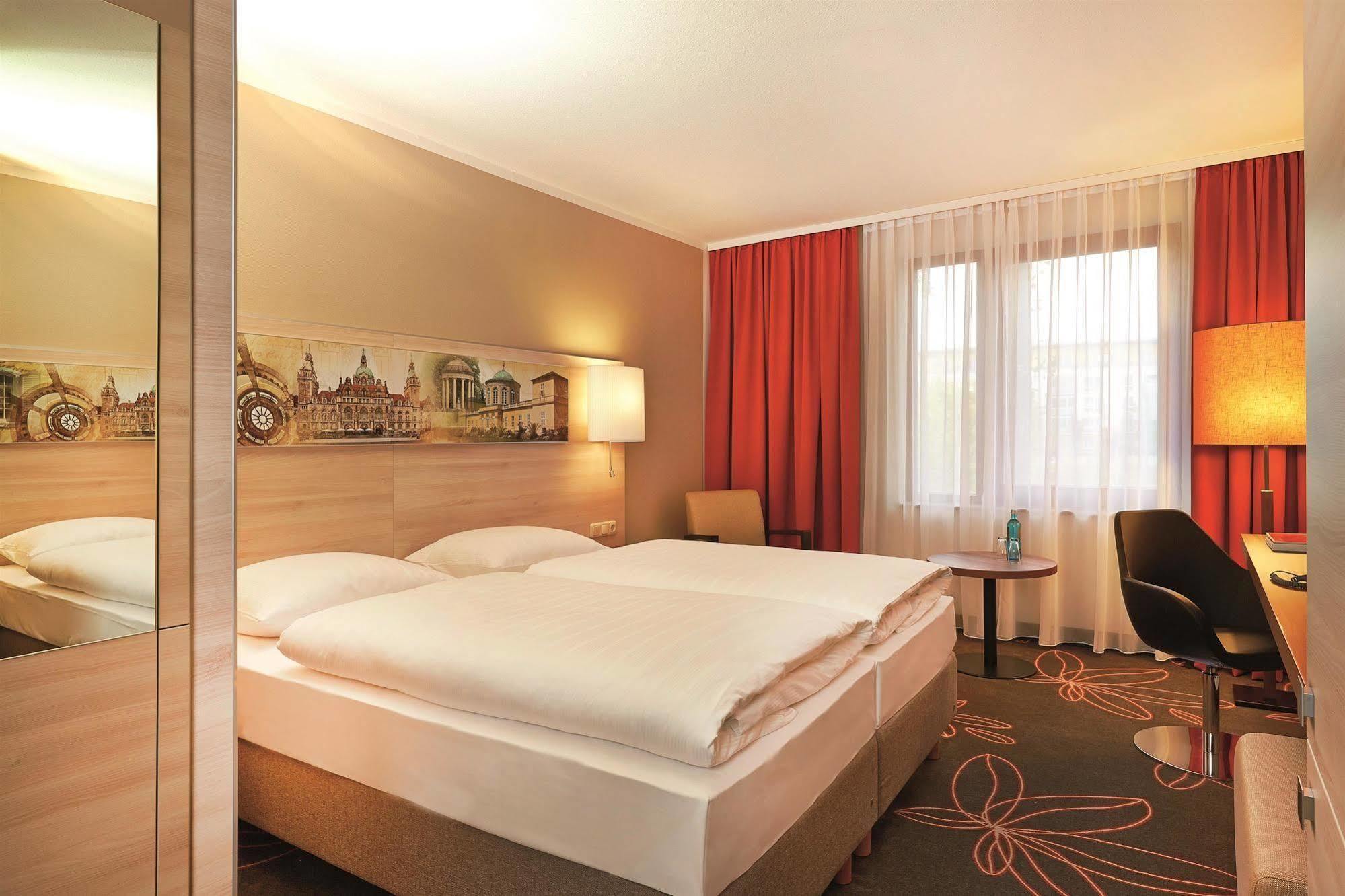 H+ Hotel Хановер Екстериор снимка