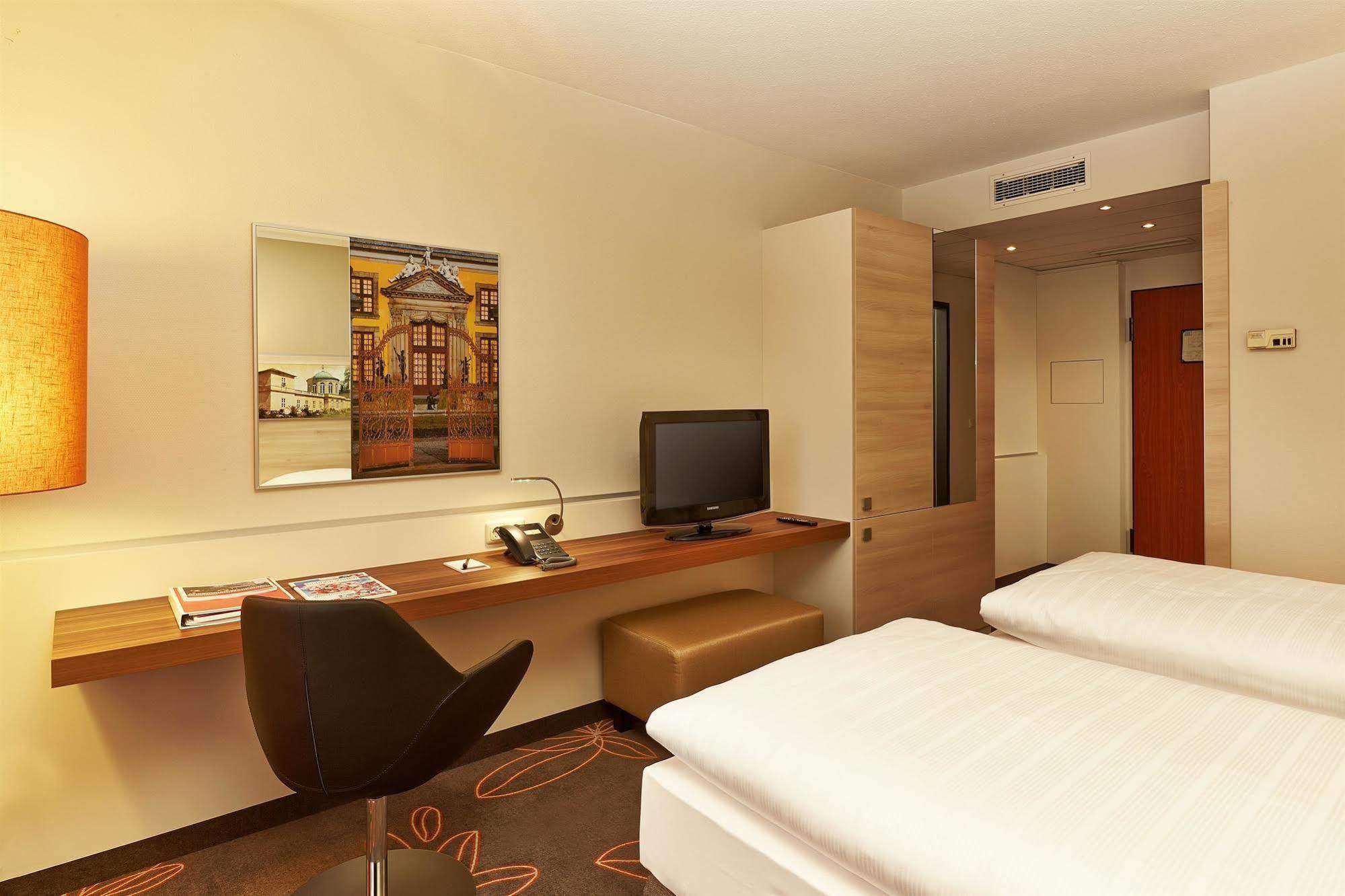 H+ Hotel Хановер Екстериор снимка