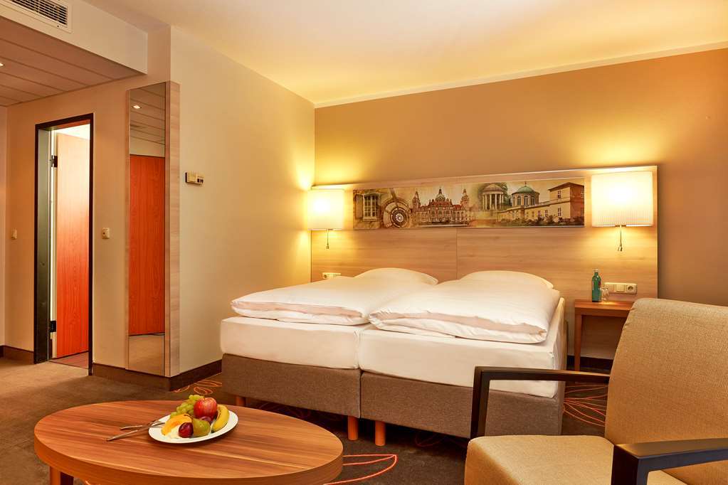 H+ Hotel Хановер Стая снимка