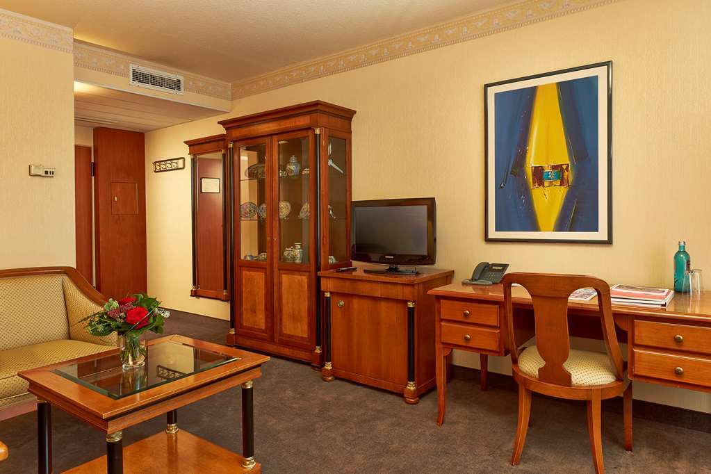 H+ Hotel Хановер Стая снимка