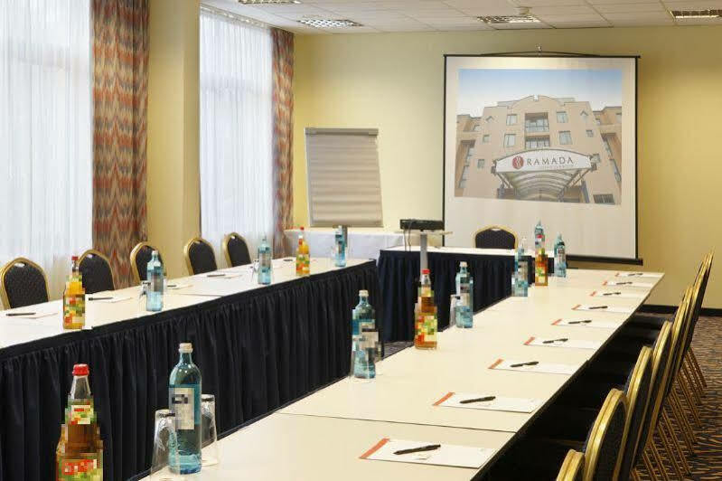 H+ Hotel Хановер Екстериор снимка