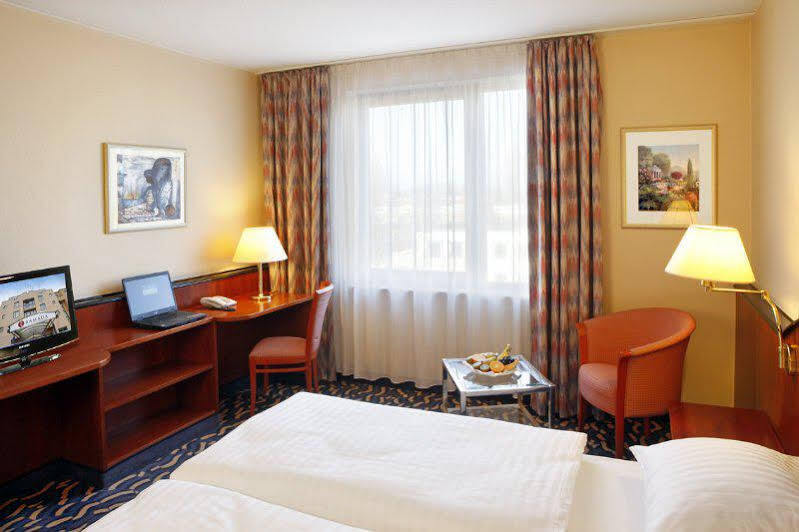 H+ Hotel Хановер Екстериор снимка